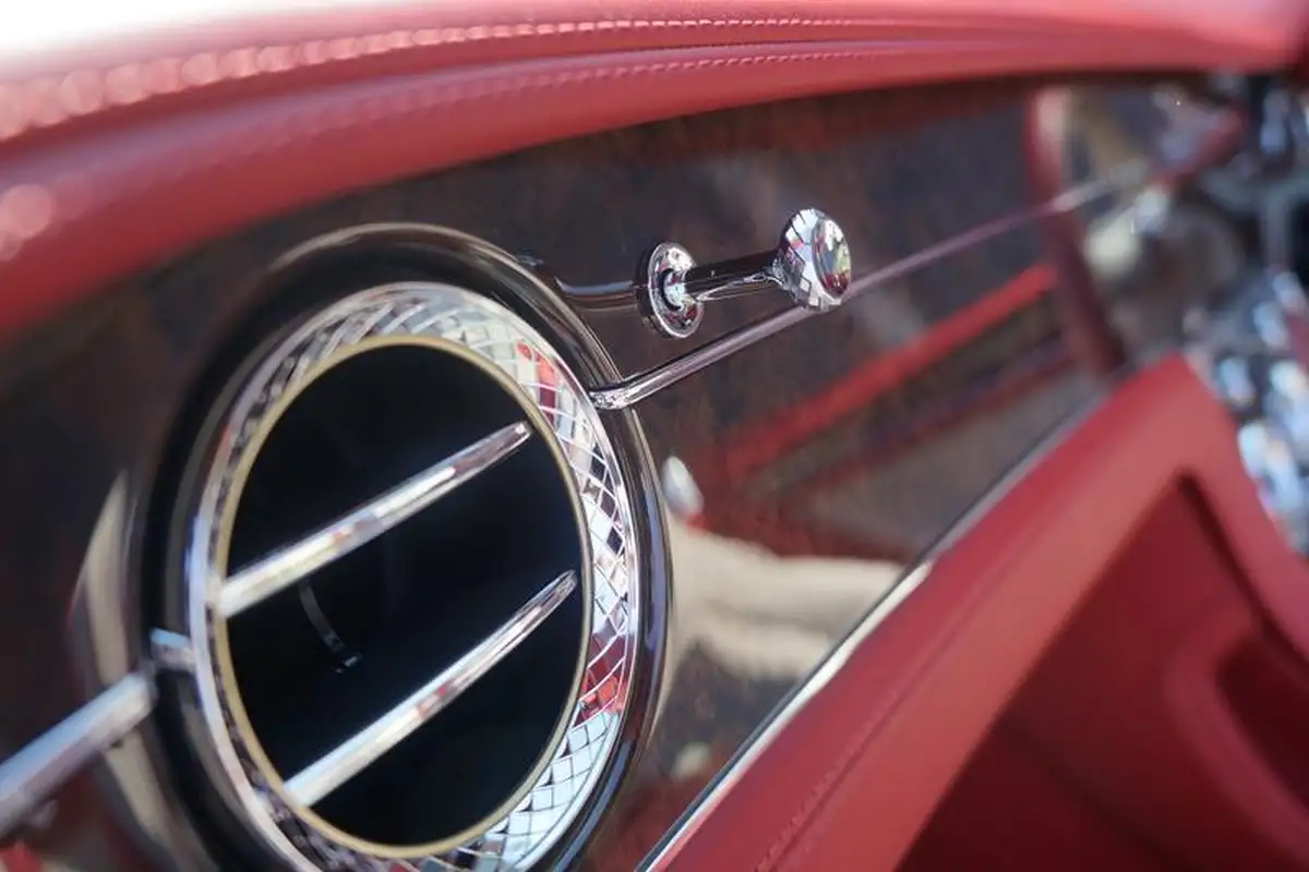 2019-bentley-continental-60-gt-convertible-big-38