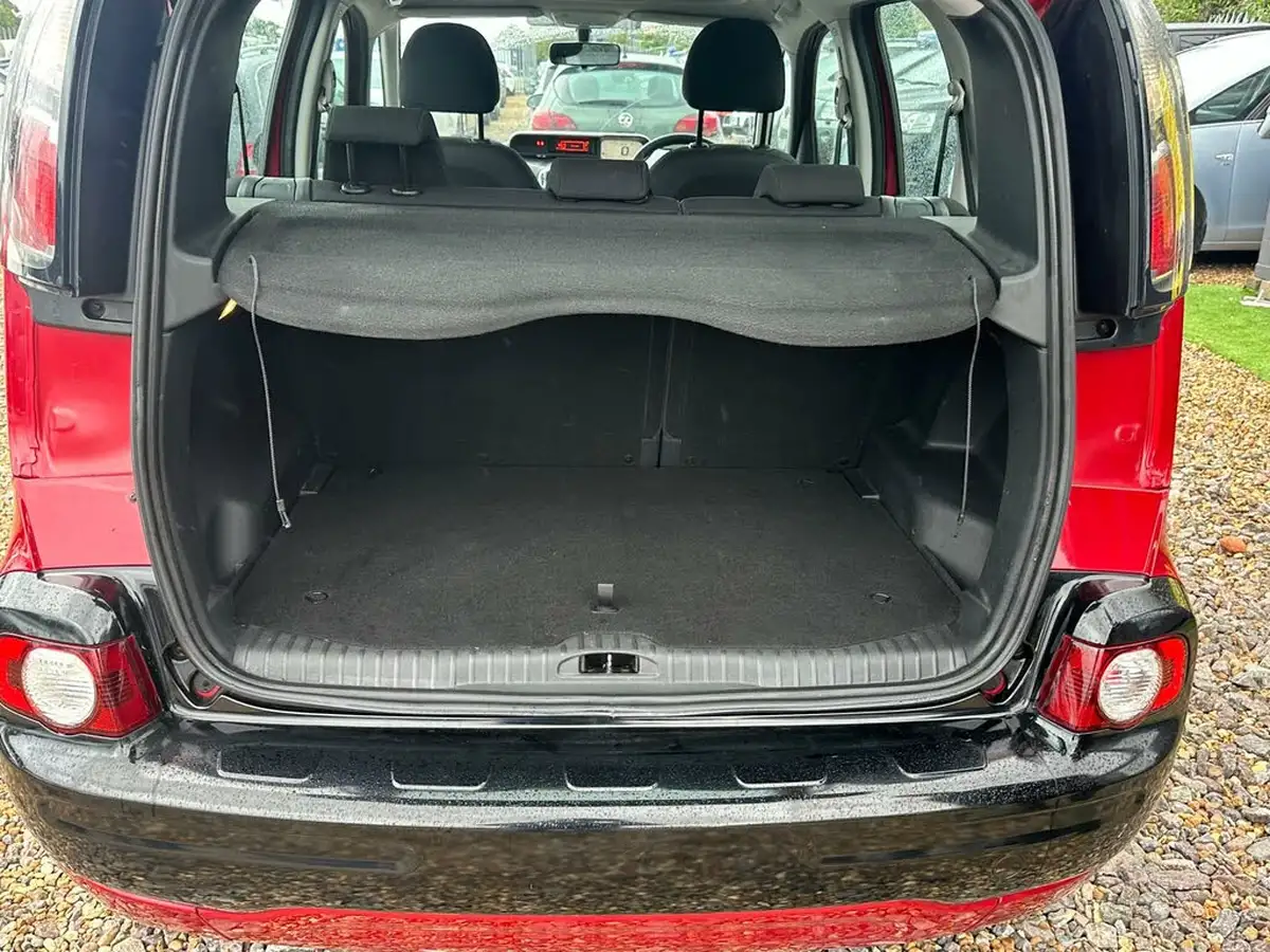 2014-citroen-c3-picasso-14-selection-big-43