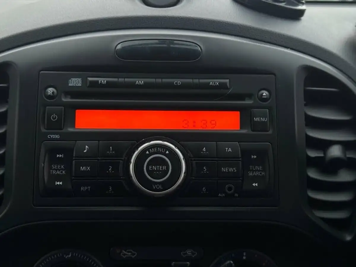 2011-nissan-juke-15td-visia-big-11