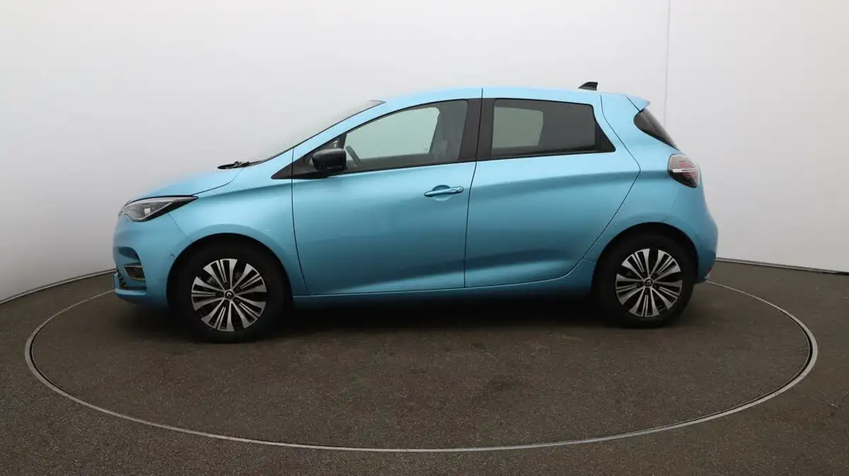 2023-renault-zoe-e-techno-boost-charge-big-4