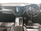2020-volvo-xc60-20-b5-r-design-awd-small-2