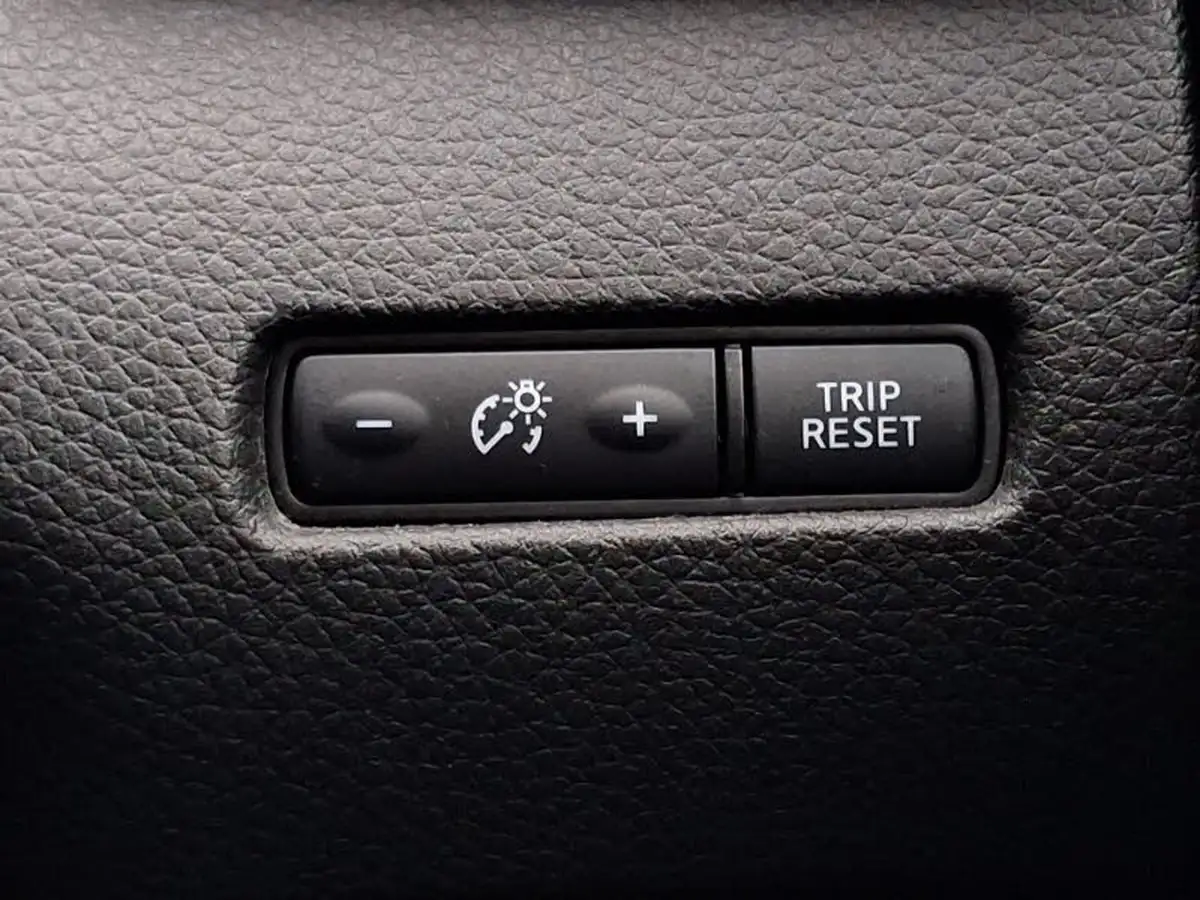 2019-nissan-qashqai-13-dig-t-n-connecta-160ps-propilotheat-pack-dct-big-16
