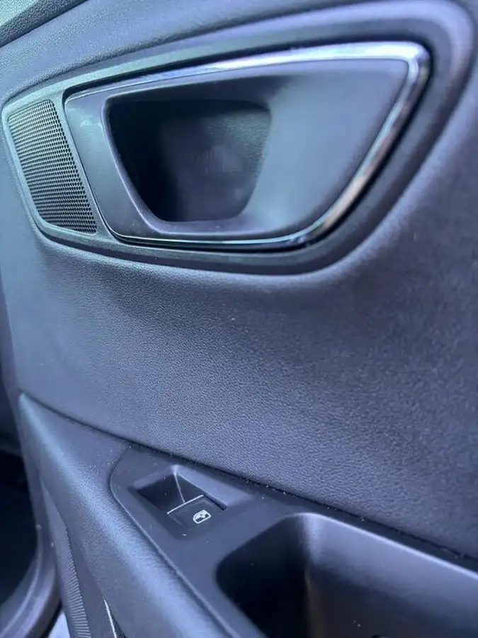 2019-seat-leon-20-tsi-xcellence-lux-estate-big-37