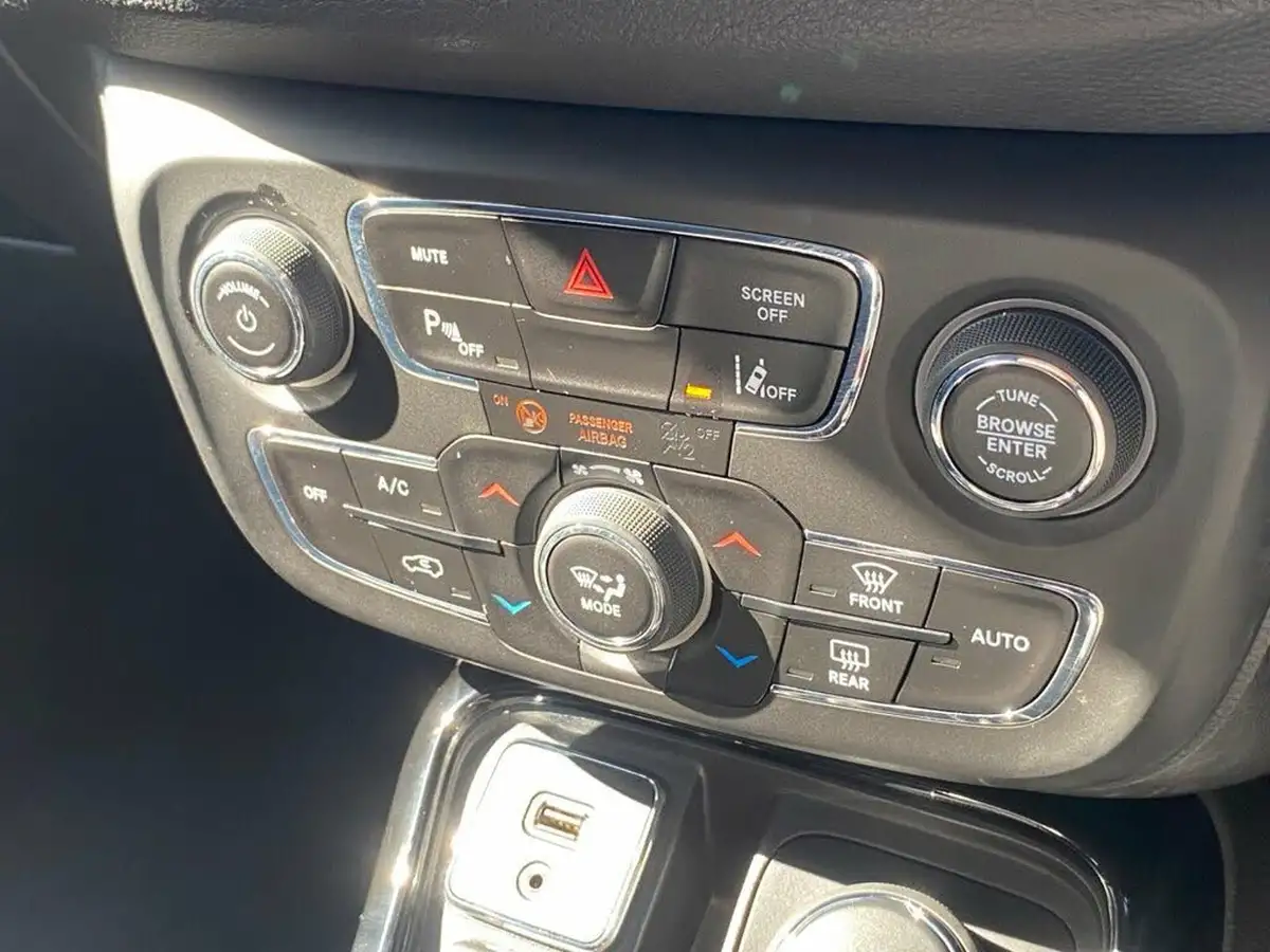 2019-jeep-compass-20multijet-ii-night-eagle-big-42