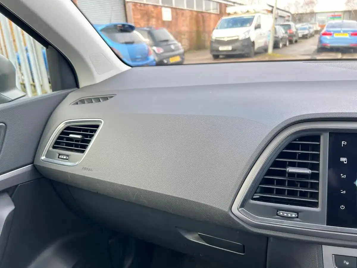 2024-seat-ateca-15-ecotsi-fr-big-29