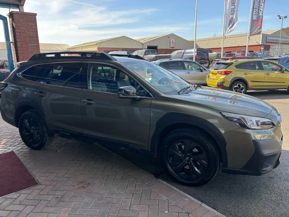 2023-subaru-outback-25i-field-big-5