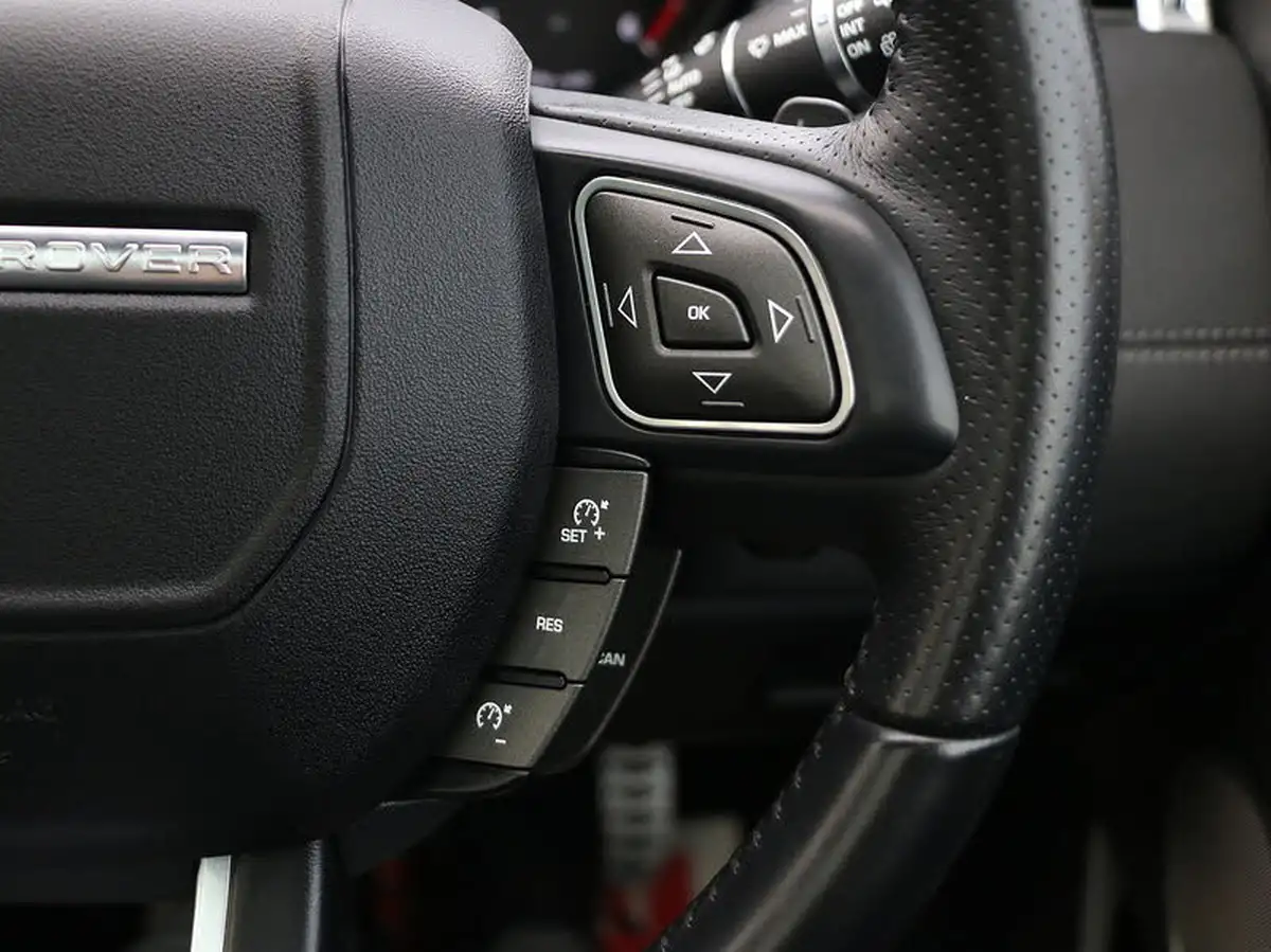 2015-land-rover-range-rover-evoque-20td4-hse-dynamic-ss-hatchback-5d-auto-big-31
