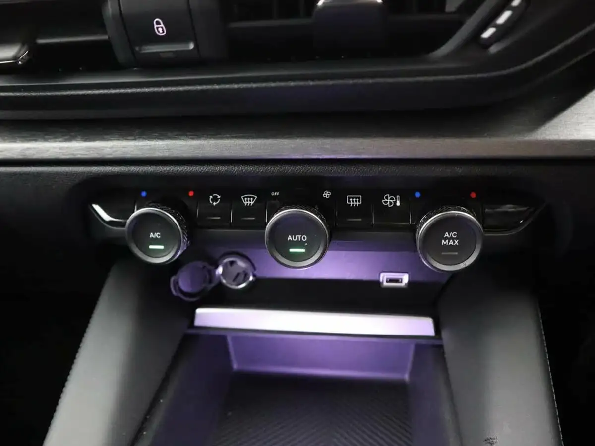 2024-citroen-c5-x-12-puretech-you-ss-big-17