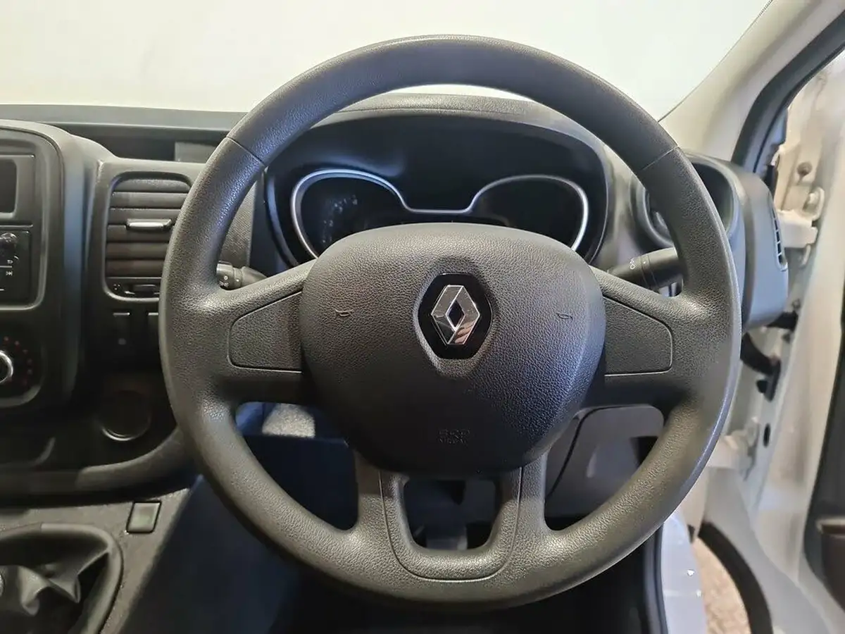 2021-renault-trafic-20dci-sl28-energy-120-business-big-17