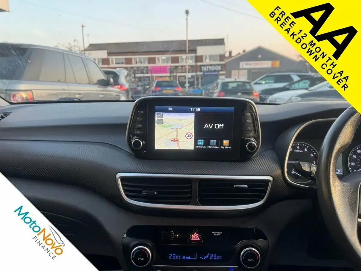 2019-hyundai-tucson-16-gdi-se-nav-big-1