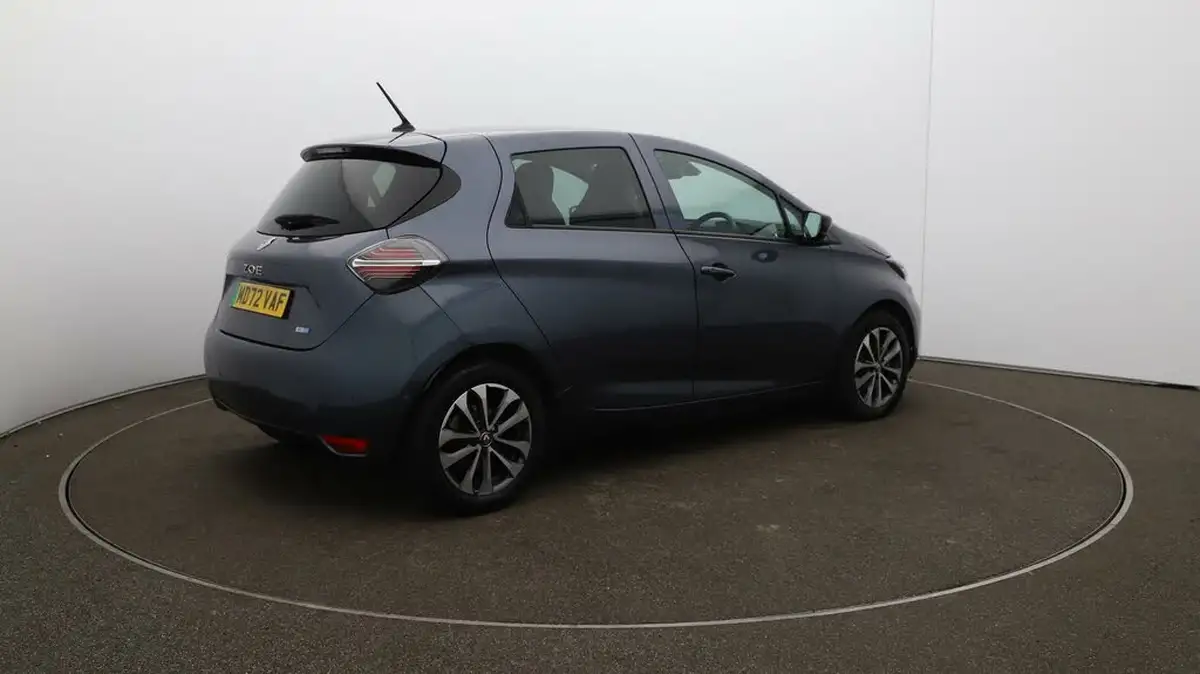 2022-renault-zoe-e-gt-line-big-45