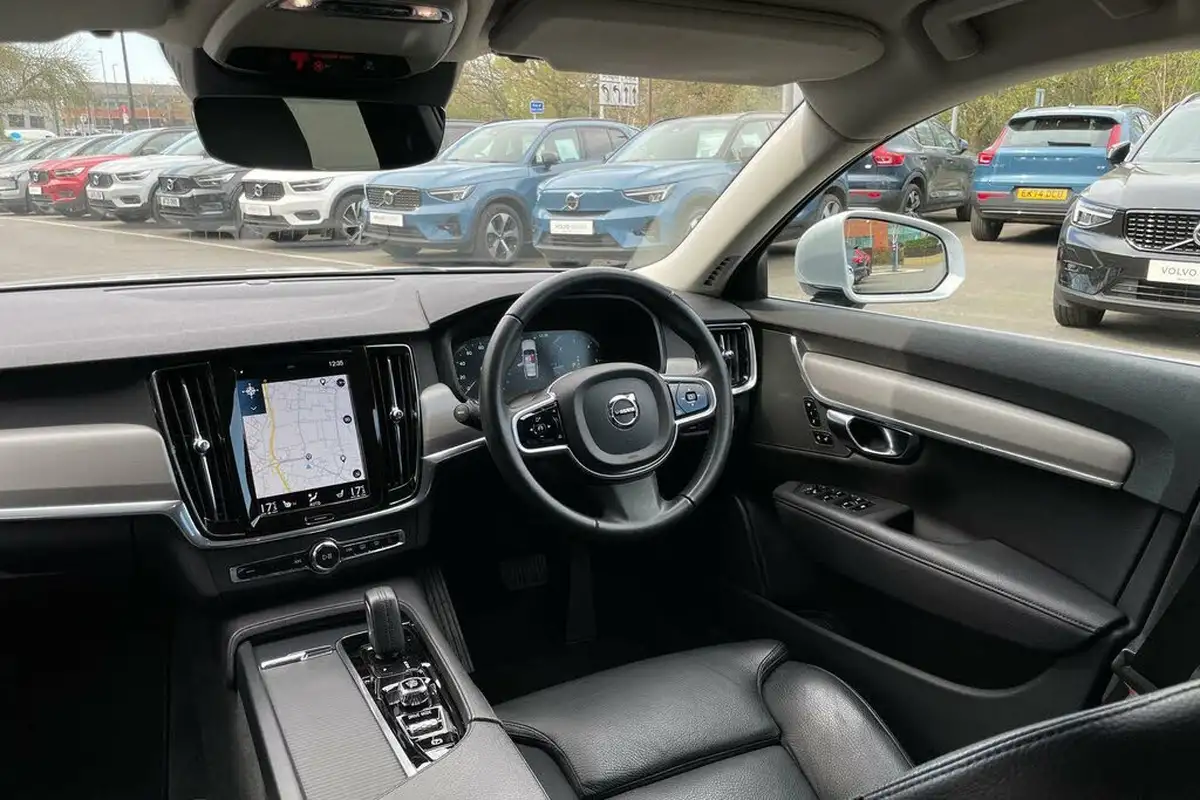 2021-volvo-v90-20td-b4-momentum-big-31