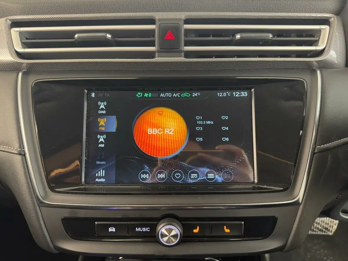 2022-mg-mg5-e-exclusive-ev-long-range-big-60