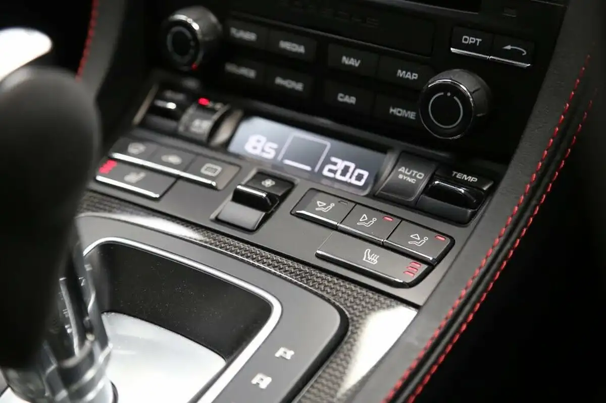 2018-porsche-cayman-718-25-cayman-gts-ss-pdk-big-19