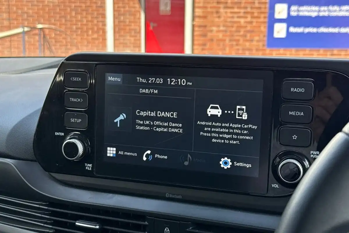 2021-hyundai-bayon-10-t-gdi-se-connect-dct-big-38