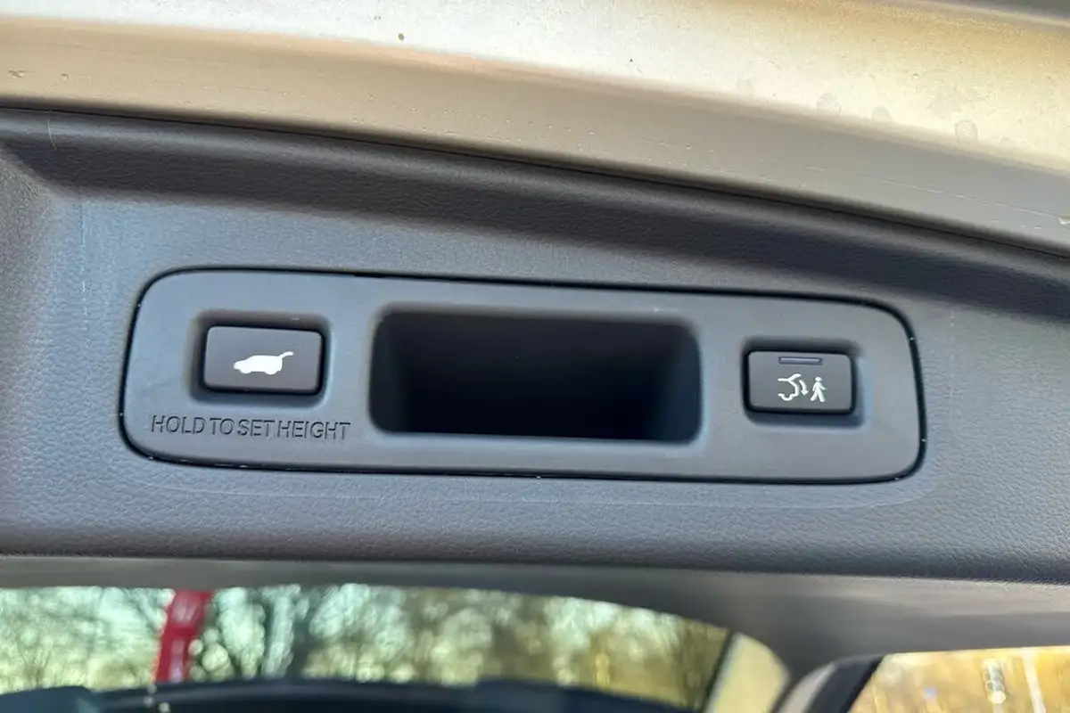 2024-honda-cr-v-20-i-mmd-advance-tech-big-23