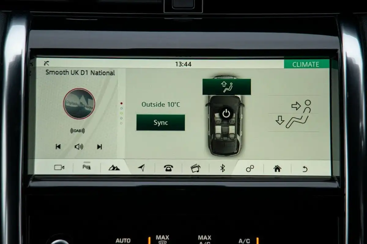 2020-land-rover-discovery-sport-15-p300e-r-dynamic-se-309ps-1498cc-big-14