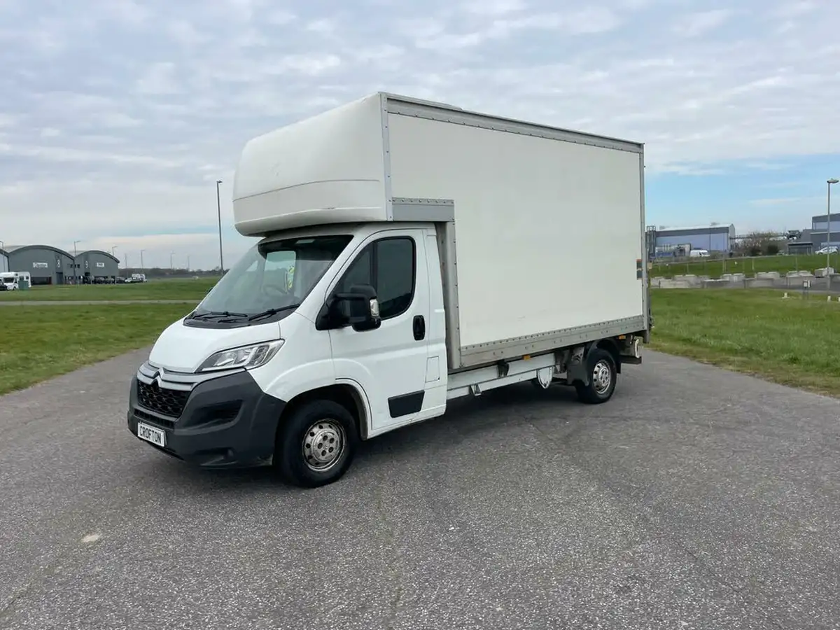 2015-citroen-relay-22td-35-l3-130-luton-big-42