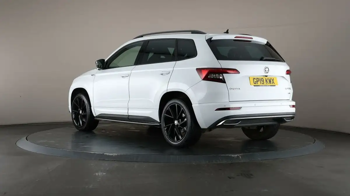 2019-skoda-karoq-20tdi-sportline-150ps-4x4-big-65
