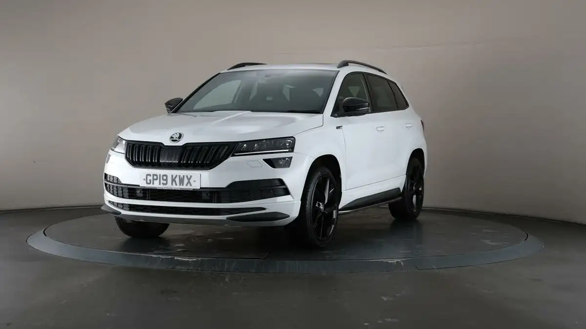 2019-skoda-karoq-20tdi-sportline-150ps-4x4-big-37