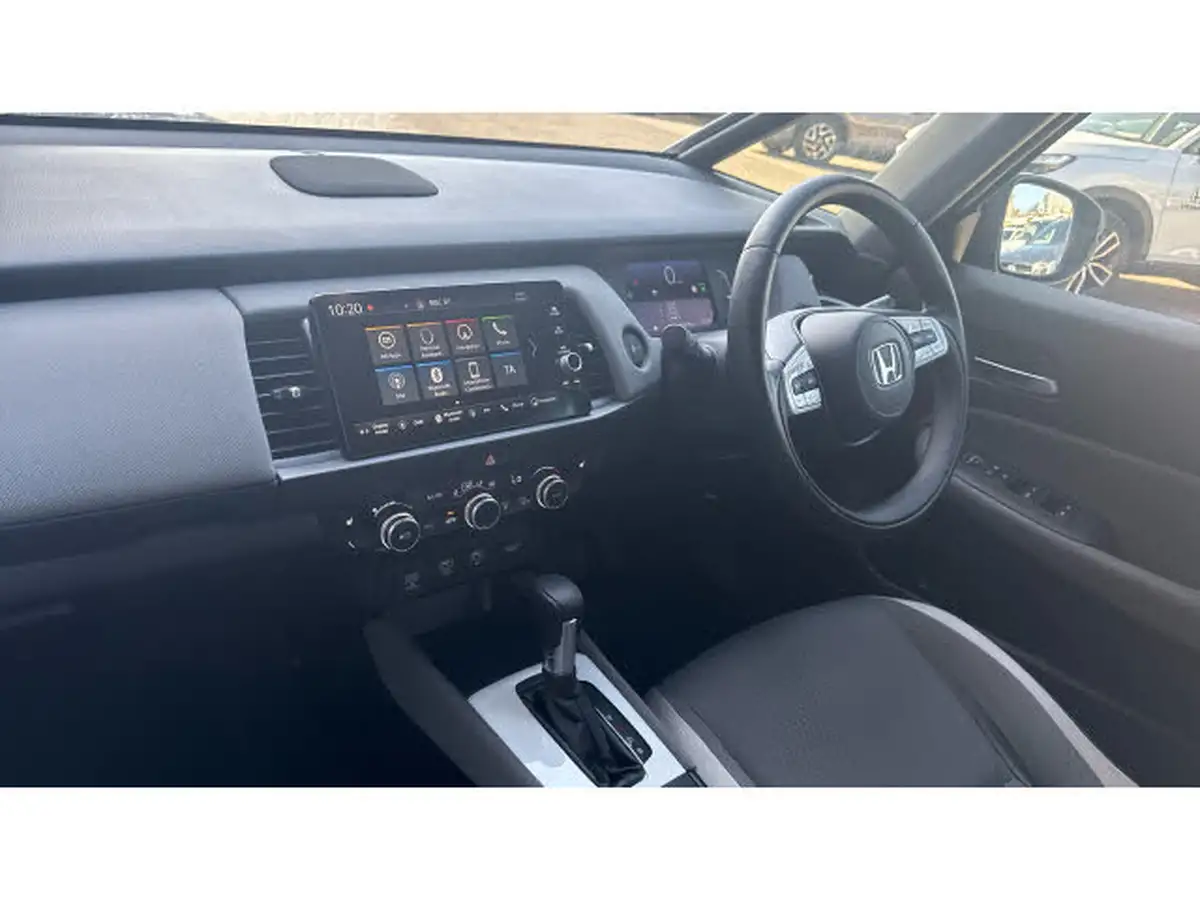 2023-honda-jazz-15-i-mmd-crosstar-ex-big-1