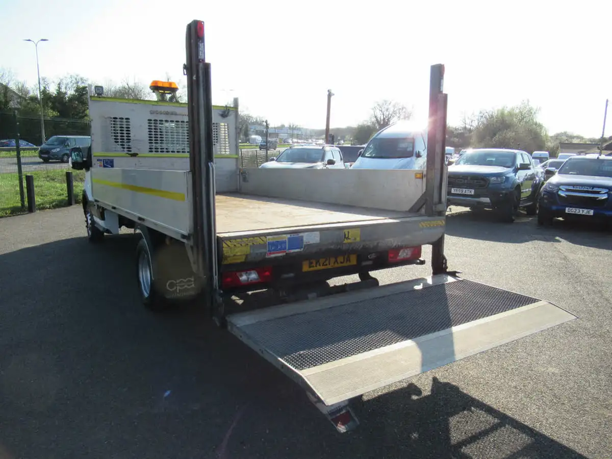 2021-ford-transit-20tdci-350-l3h1-leader-130pseu6dt-rwd-cab-big-7