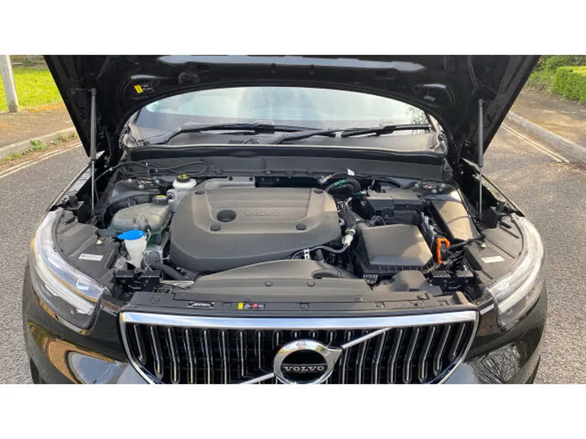 2022-volvo-xc40-20-b4-inscription-pro-big-33