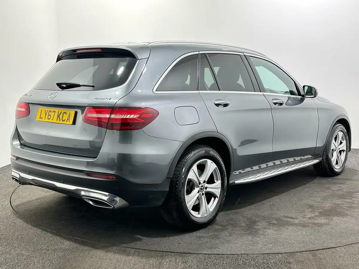 2018-mercedes-benz-glc-class-21d-glc220d-sport-premium-plusss-station-wagon-5d-big-6