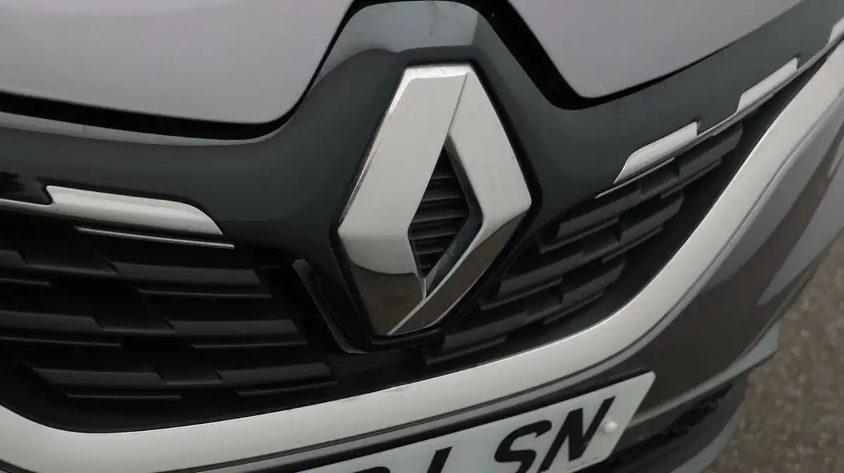 2022-renault-captur-16-rs-line-145ps-rs-line-e-tech-hybrid-big-23
