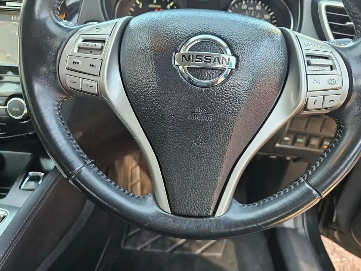2014-nissan-qashqai-16dci-tekna-xtronic-cvt-big-15