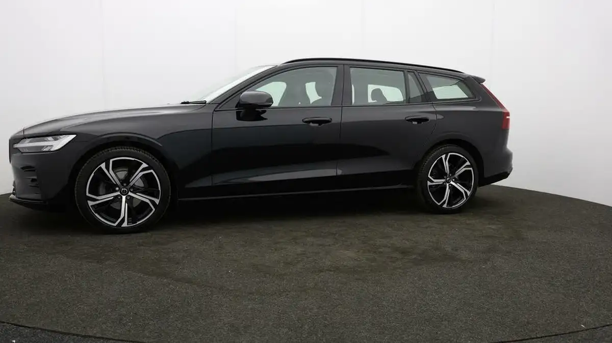 2023-volvo-v60-20-b3-plus-station-wagon-big-57