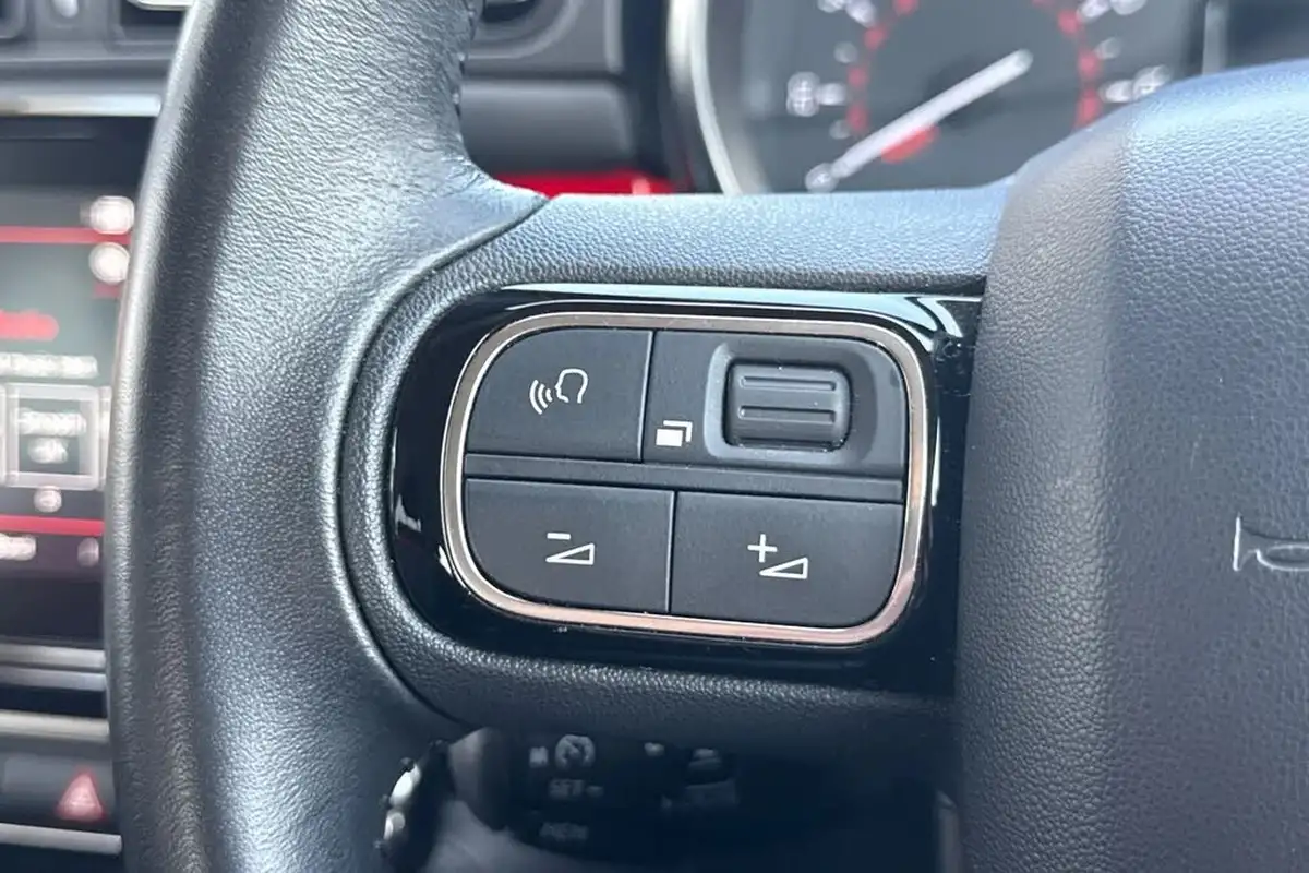 2019-citroen-c3-12-puretech-flair-nav-edition-82ps-ss-big-30