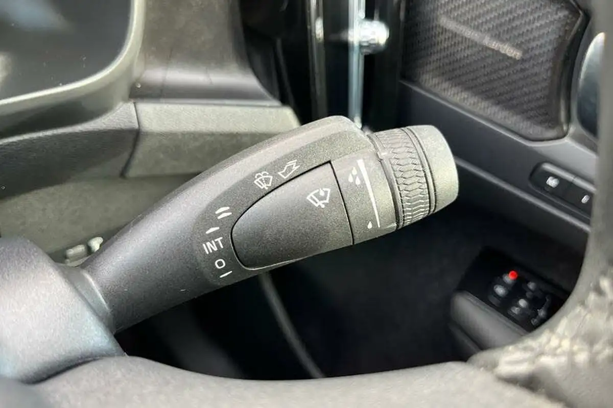 2022-volvo-c40-e-twin-recharge-pro-big-14