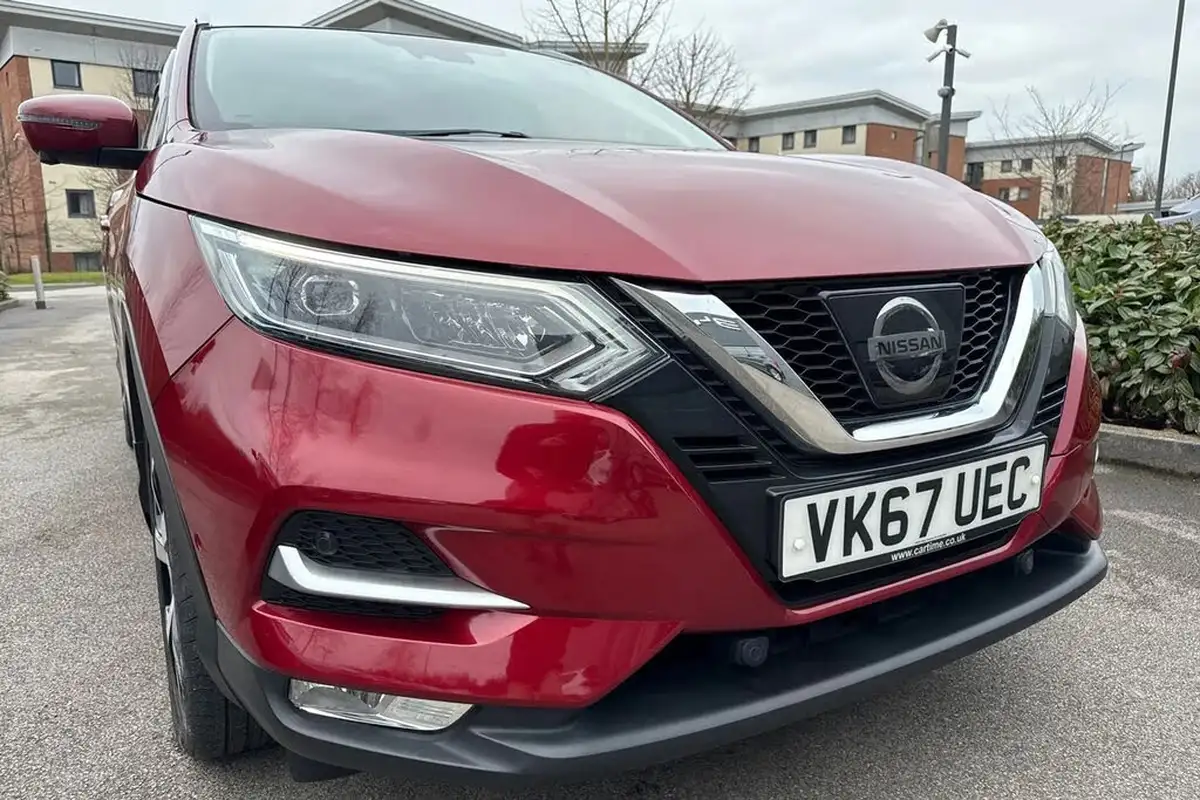 2017-nissan-qashqai-15dci-tekna-big-8