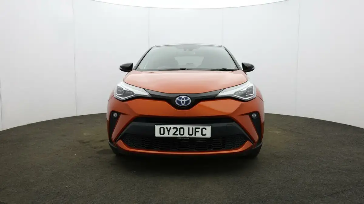 2020-toyota-c-hr-20-vvt-i-orange-edition-big-1