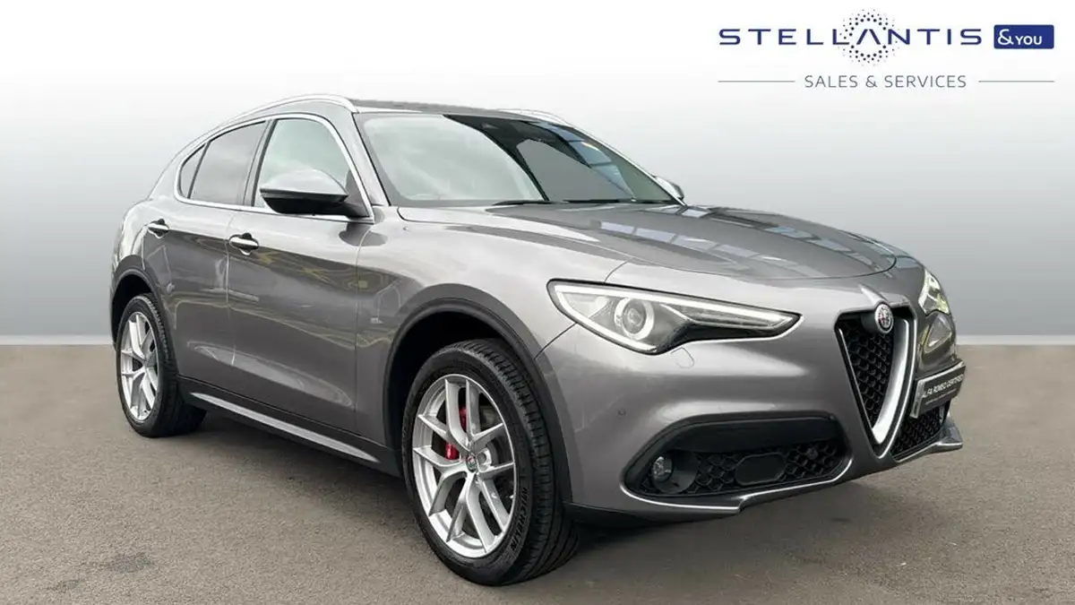 2017-alfa-romeo-stelvio-22td-milano-big-0