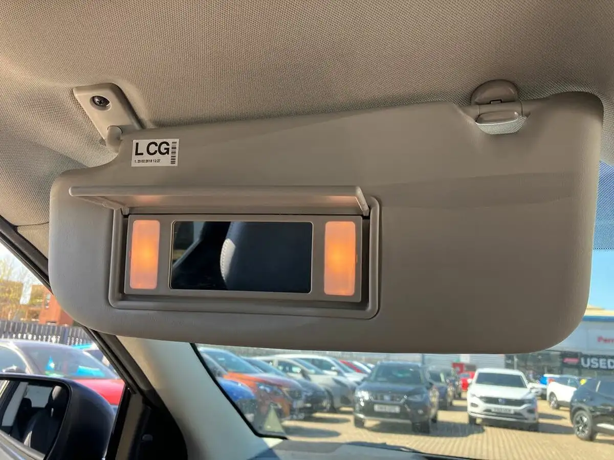 2018-nissan-qashqai-12-dig-t-tekna-big-42
