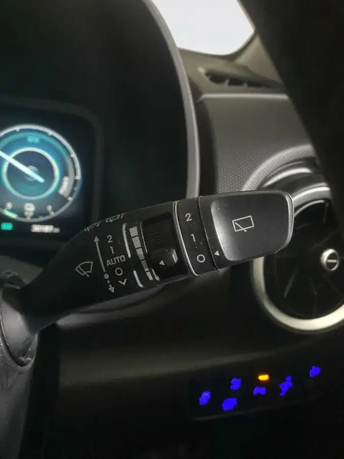2021-hyundai-kona-16-gdi-ultimate-big-19
