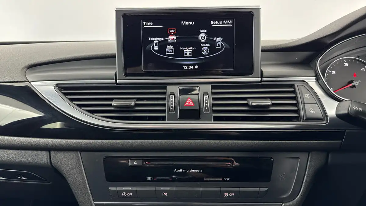 2017-audi-a6-saloon-20tdi-ultra-black-edition-s-tronic-big-11