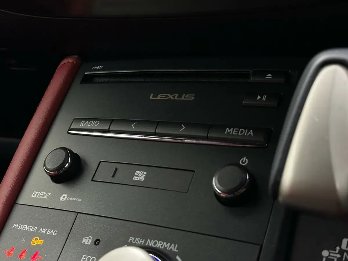 2020-lexus-ct-200h-18-f-sport-big-23