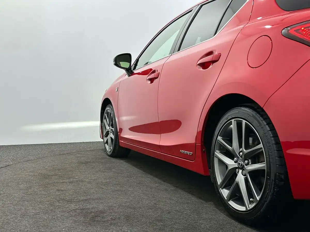 2020-lexus-ct-200h-18-f-sport-big-51