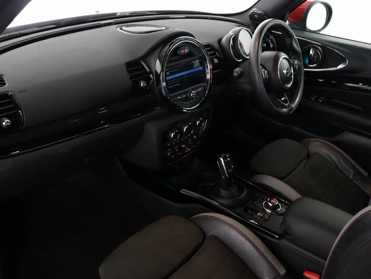 2019-mini-clubman-20-john-cooper-works-big-23