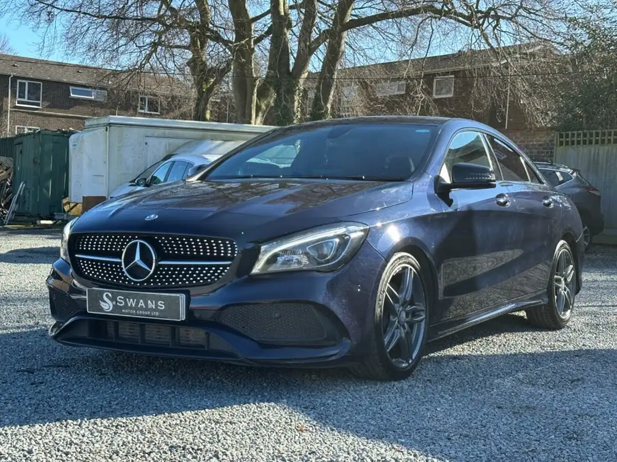 2017-mercedes-benz-cla-21d-cla-220-amg-line-coupe-4d-big-8