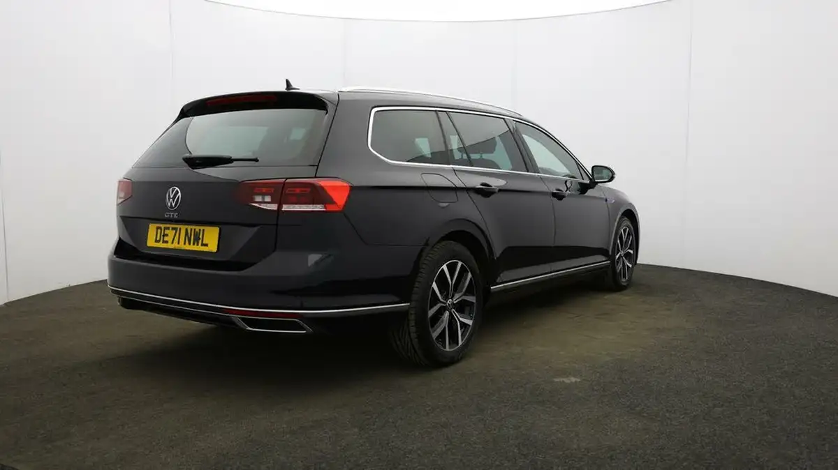 2021-volkswagen-passat-14-tsi-gte-estate-5d-big-6