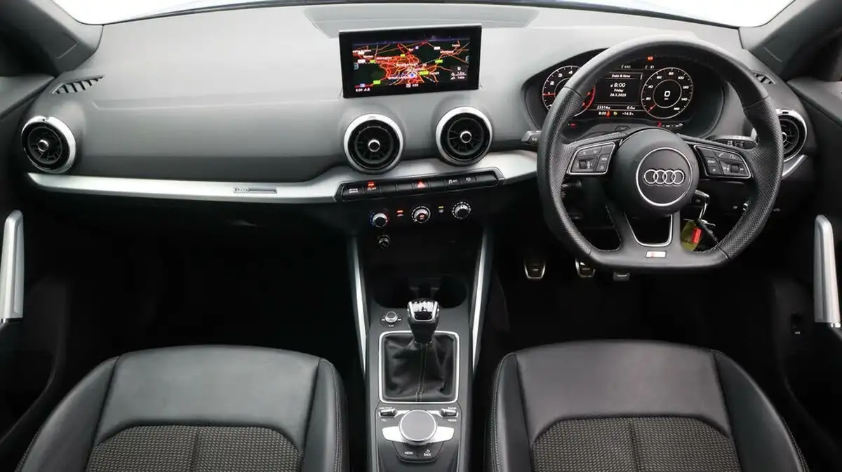 2021-audi-q2-15-35-tfsi-black-edition-big-13