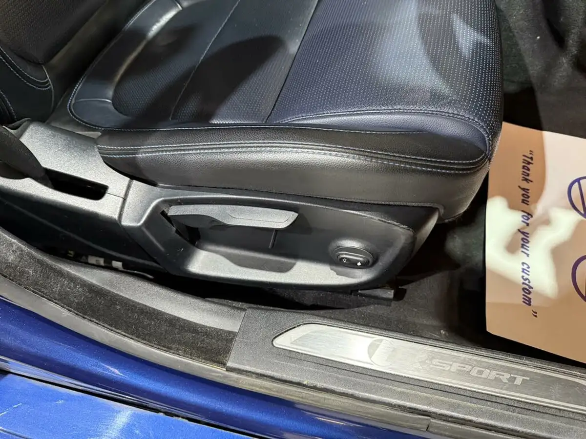 2015-jaguar-xe-20td-r-sport-163ps-auto-big-25