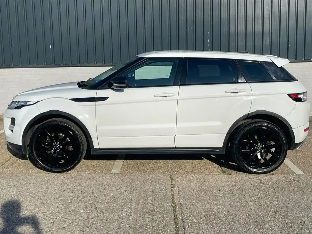 2013-land-rover-range-rover-evoque-22td-dynamic-hatchback-5d-auto-big-27