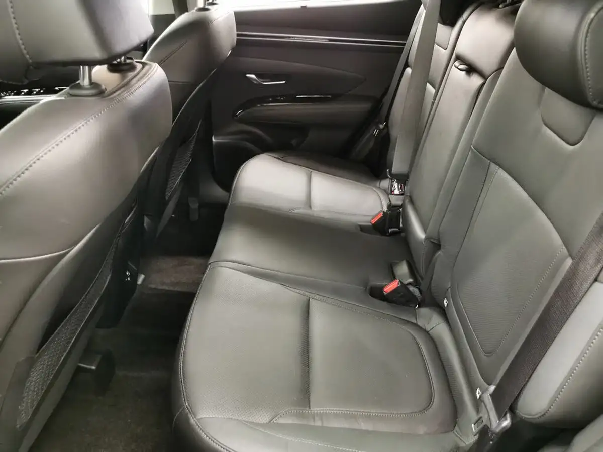 2023-hyundai-tucson-16-t-gdi-ultimate-230ps-hybrid-auto-big-31
