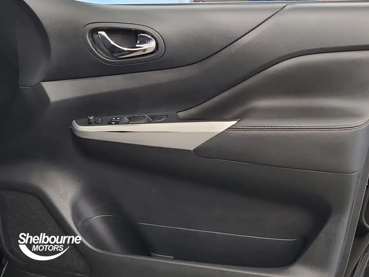 2021-nissan-navara-23dci-tt-tekna-8-navileather-auto-big-18