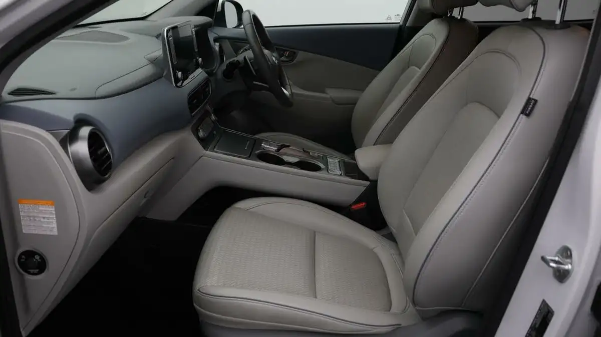 2019-hyundai-kona-e-premium-se-64kwh-big-13